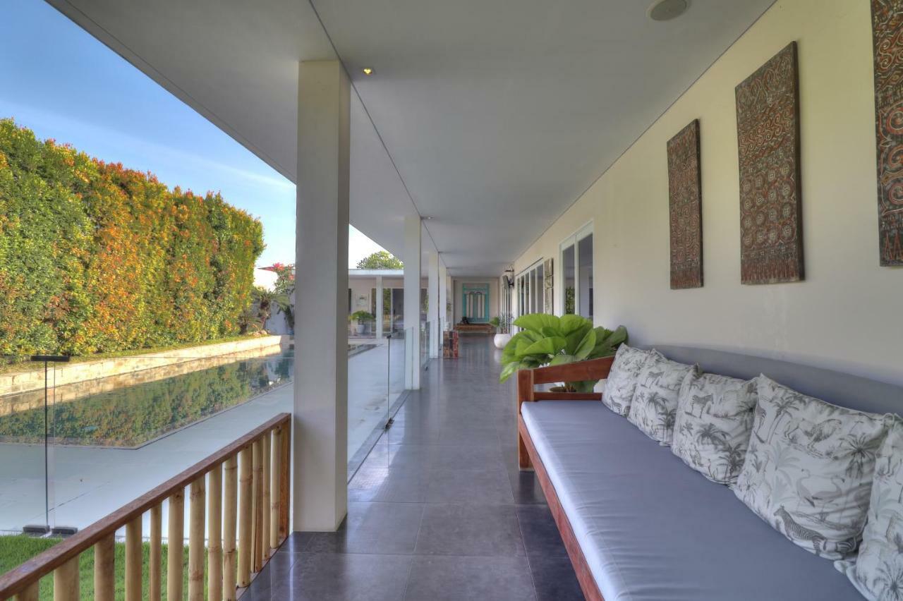 Casa Priya Petitenget เซมินยัค ภายนอก รูปภาพ
