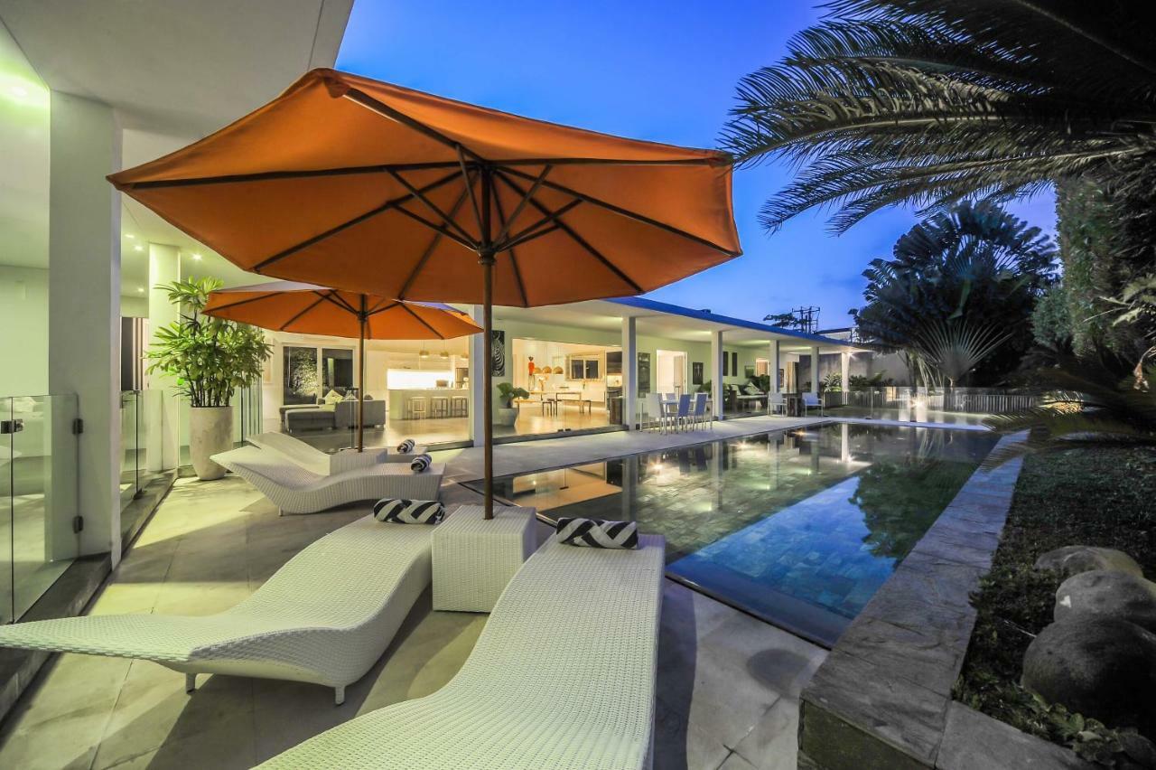 Casa Priya Petitenget เซมินยัค ภายนอก รูปภาพ