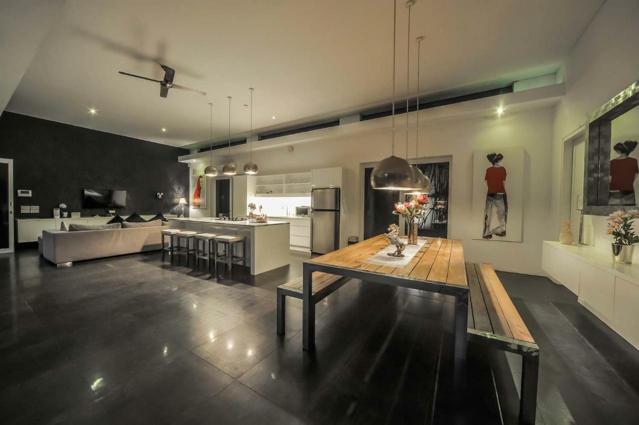 Casa Priya Petitenget เซมินยัค ภายนอก รูปภาพ