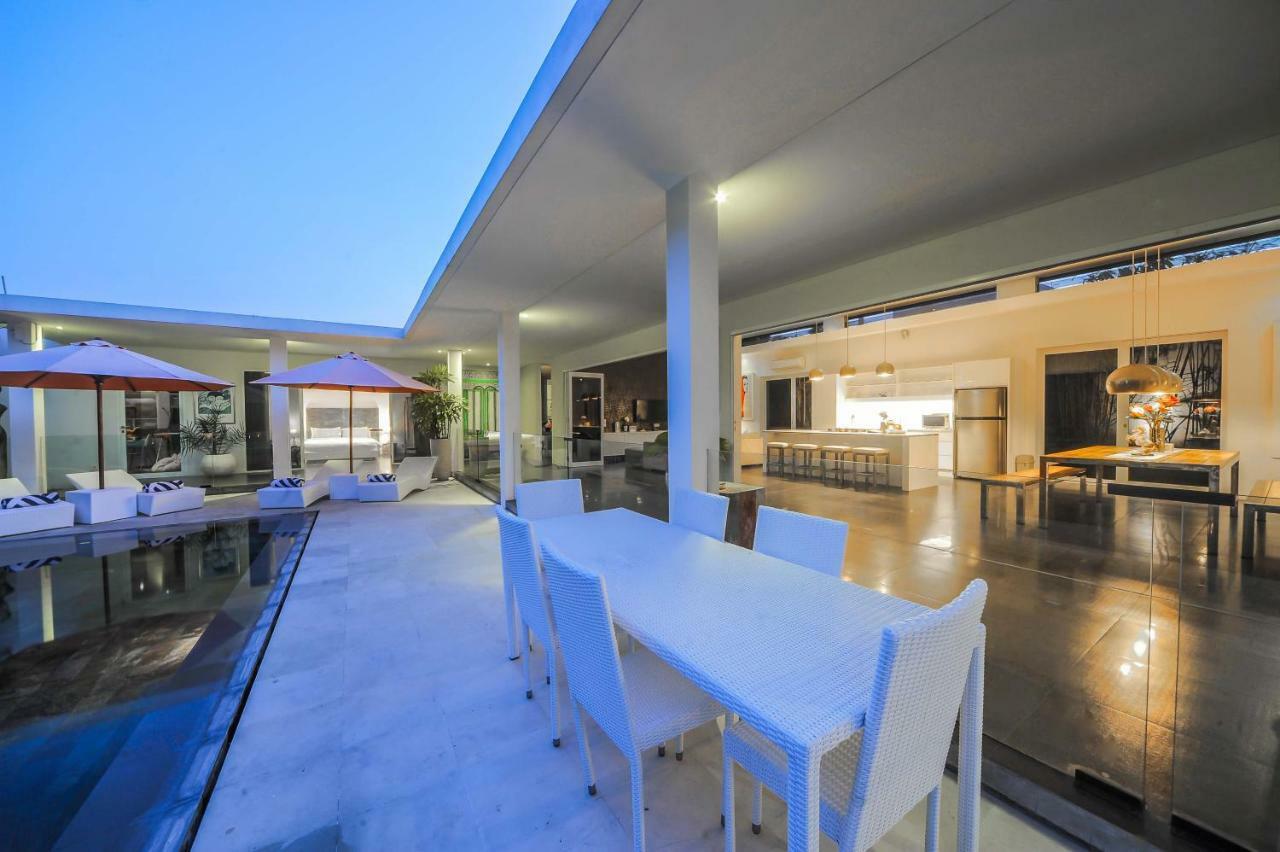 Casa Priya Petitenget เซมินยัค ภายนอก รูปภาพ