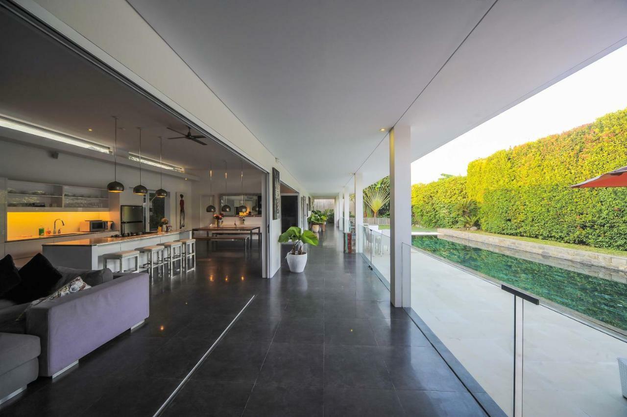 Casa Priya Petitenget เซมินยัค ภายนอก รูปภาพ